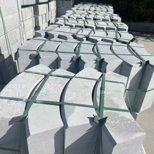亳州 芝麻灰弧形路沿石