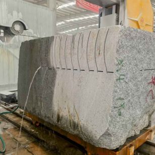 亳州 602，大花芙蓉白，绳锯加工弧形路沿石